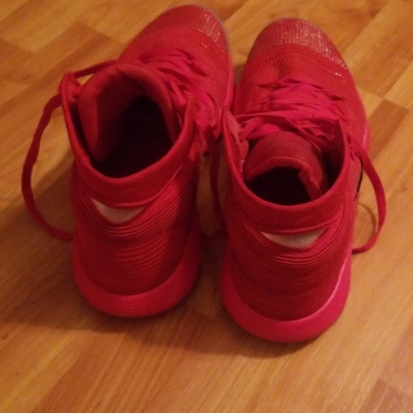 Red hyper dunks - Picture 4 of 4